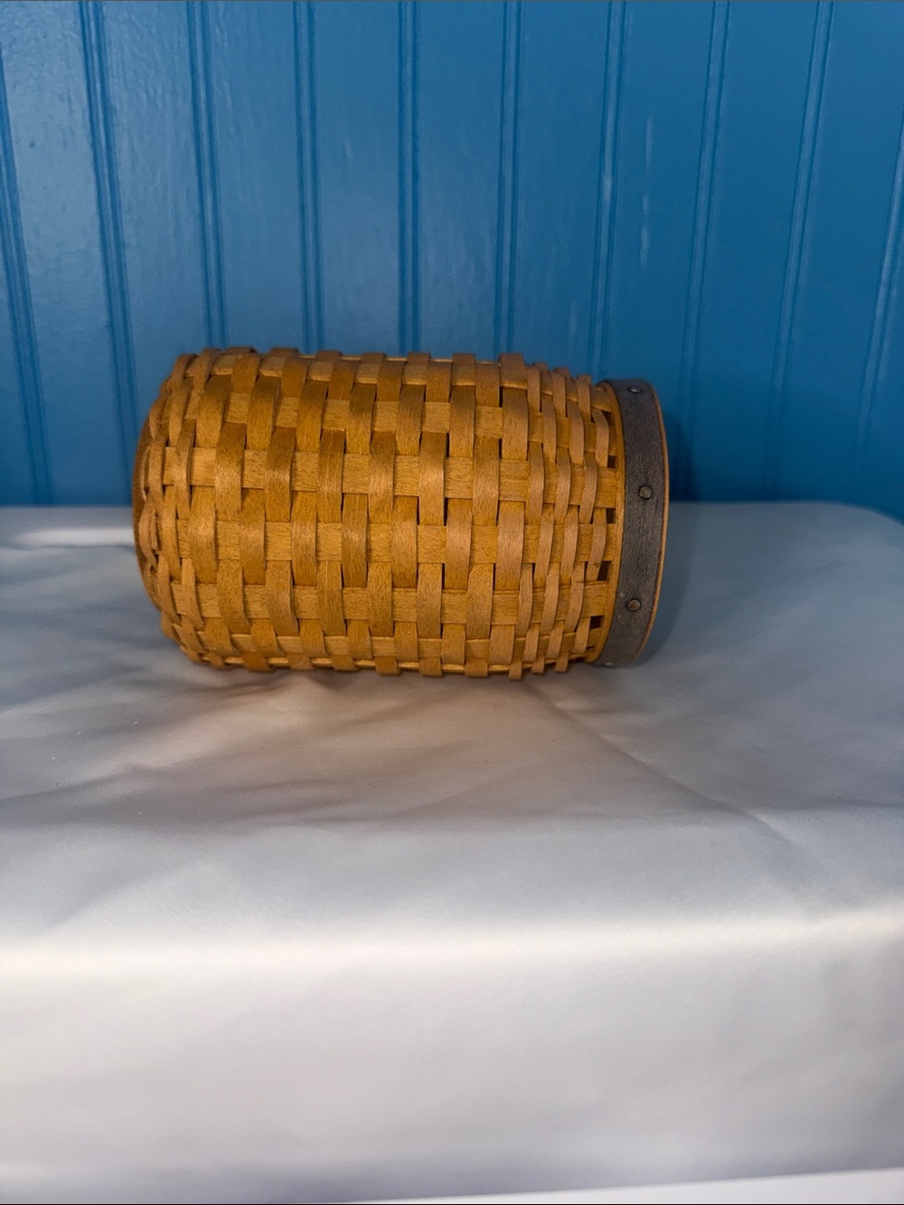 2003 Longaberger Basket with Dark Rim Accent - Picture 6 of 6